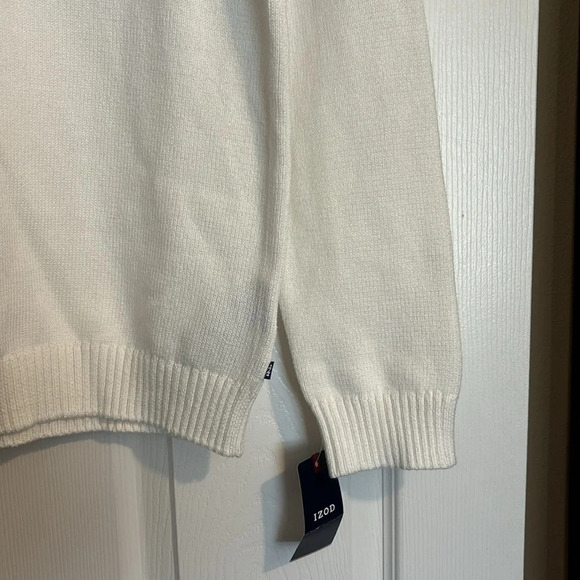 Izod NWT women’s ivory knit sweater with button collar size large - Picture 3 of 8